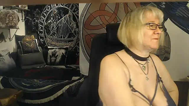 TittenMichelle online show from 02/28/25, 03:15