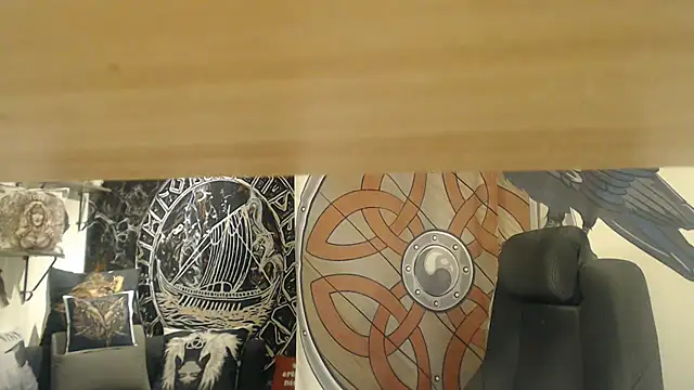 Snapshot of TittenMichelle chatting on 10/05/25, 04:16 TittenMichelle online show from 10/05/25, 04:16