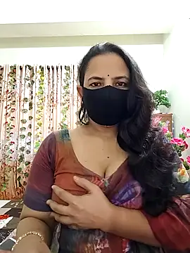 Snapshot of Payel-Sen chatting on 09/17/25, 07:32 Payel-Sen online show from 09/17/25, 07:32