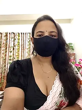 Snapshot of Payel-Sen chatting on 09/21/25, 06:31 Payel-Sen online show from 09/21/25, 06:31