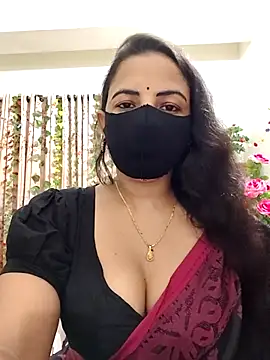 Snapshot of Payel-Sen chatting on 09/28/25, 05:07 Payel-Sen online show from 09/28/25, 05:07