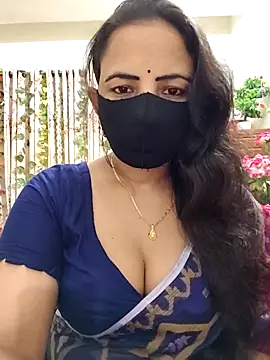 Snapshot of Payel-Sen chatting on 10/11/25, 05:44 Payel-Sen online show from 10/11/25, 05:44