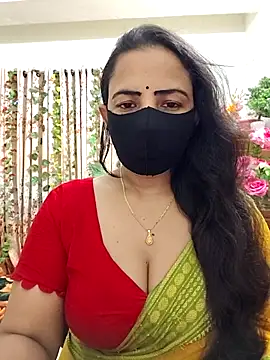 Snapshot of Payel-Sen chatting on 10/16/25, 05:36 Payel-Sen online show from 10/16/25, 05:36