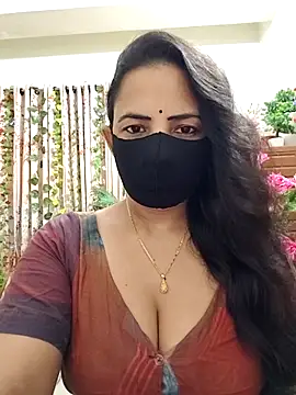 Snapshot of Payel-Sen chatting on 10/17/25, 05:48 Payel-Sen online show from 10/17/25, 05:48