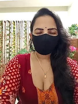 Snapshot of Payel-Sen chatting on 10/18/25, 05:14 Payel-Sen online show from 10/18/25, 05:14