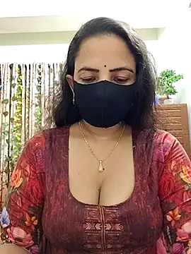 Snapshot of Payel-Sen chatting on 10/21/25, 07:47 Payel-Sen online show from 10/21/25, 07:47