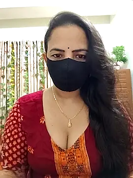 Snapshot of Payel-Sen chatting on 10/22/25, 03:56 Payel-Sen online show from 10/22/25, 03:56