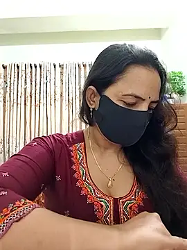 Snapshot of Payel-Sen chatting on 11/02/25, 06:43 Payel-Sen online show from 11/02/25, 06:43