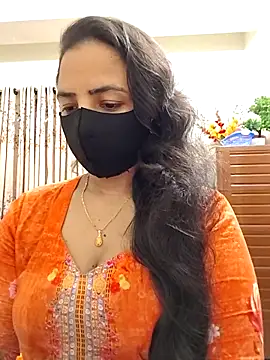 Snapshot of Payel-Sen chatting on 11/03/25, 08:43 Payel-Sen online show from 11/03/25, 08:43