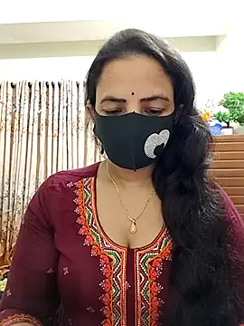 Snapshot of Payel-Sen chatting on 11/04/25, 06:29 Payel-Sen online show from 11/04/25, 06:29