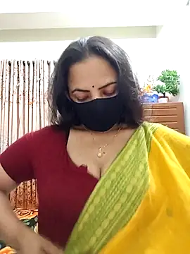 Snapshot of Payel-Sen chatting on 11/10/25, 07:02 Payel-Sen online show from 11/10/25, 07:02