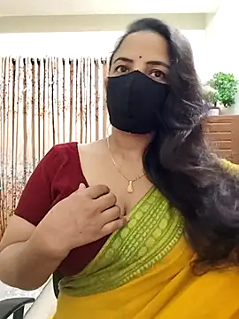 Snapshot of Payel-Sen chatting on 11/14/25, 06:39 Payel-Sen online show from 11/14/25, 06:39