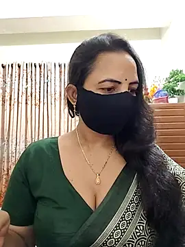 Snapshot of Payel-Sen chatting on 11/20/25, 07:46 Payel-Sen online show from 11/20/25, 07:46