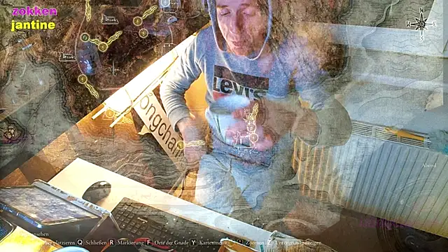 Snapshot of BongChannel chatting on 01/08/25, 08:27 BongChannel online show from 01/08/25, 08:27