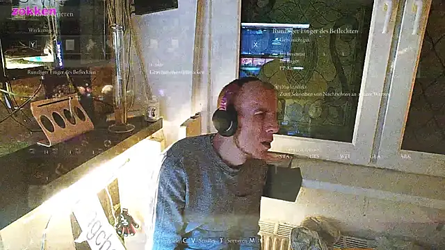 Snapshot of BongChannel chatting on 01/09/25, 11:24 BongChannel online show from 01/09/25, 11:24