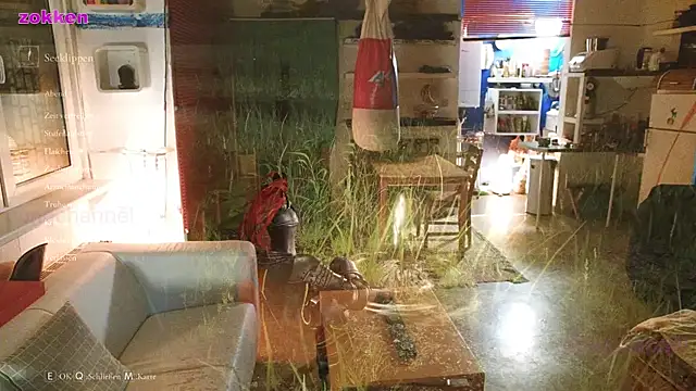 Snapshot of BongChannel chatting on 01/14/25, 01:58 BongChannel online show from 01/14/25, 01:58