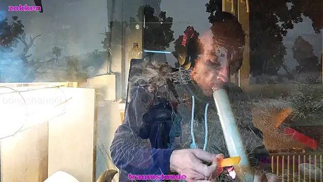 Snapshot of BongChannel chatting on 01/21/25, 03:37 BongChannel online show from 01/21/25, 03:37