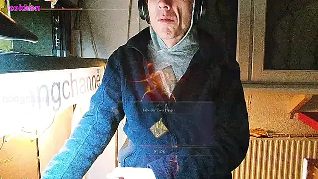 Snapshot of BongChannel chatting on 01/27/25, 12:43 BongChannel online show from 01/27/25, 12:43