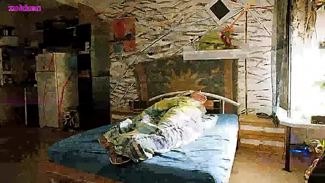 Snapshot of BongChannel chatting on 01/28/25, 07:22 BongChannel online show from 01/28/25, 07:22