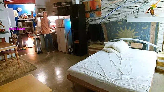 Snapshot of BongChannel chatting on 02/08/25, 02:36 BongChannel online show from 02/08/25, 02:36