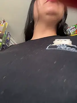 Snapshot of Kym_Owens chatting on 03/10/25, 08:34 Kym Owens online show from 03/10/25, 08:34