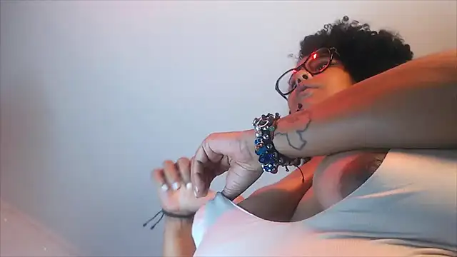 ebony Exotica online show from 12/14/24, 12:01