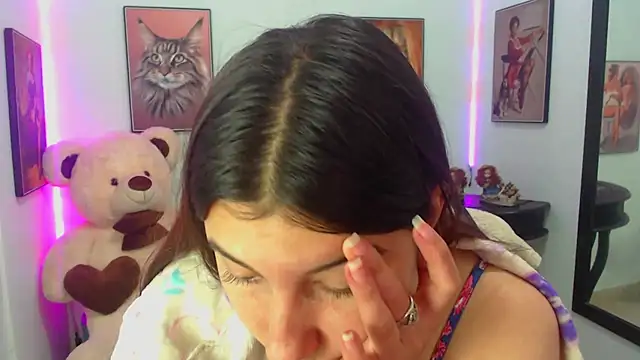 Cristal erotik online show from 03/04/25, 04:30