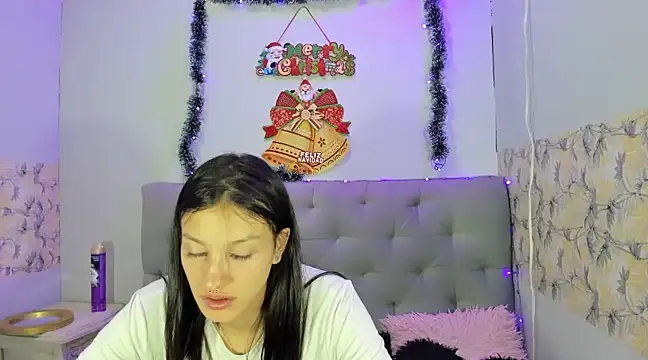 Emma-Wilson online show from 12/15/24, 05:53