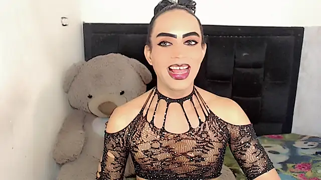 Michell Queen online show from 01/12/25, 03:28