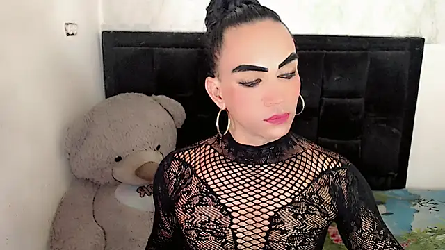 Snapshot of Michell_Queen chatting on 11/23/25, 08:14 Michell Queen online show from 11/23/25, 08:14