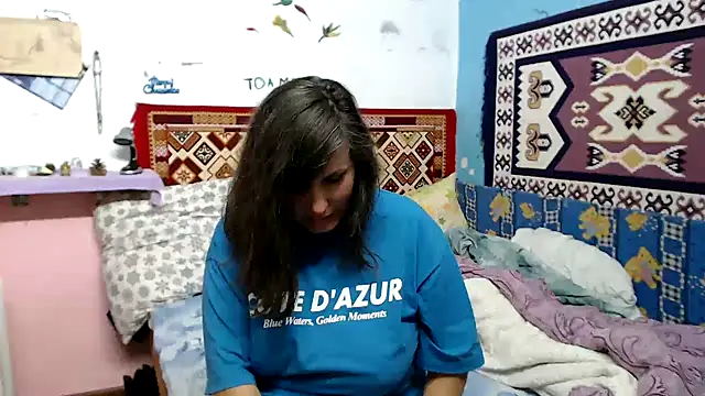 AdelineBlueEyes online show from 10/08/25, 10:46