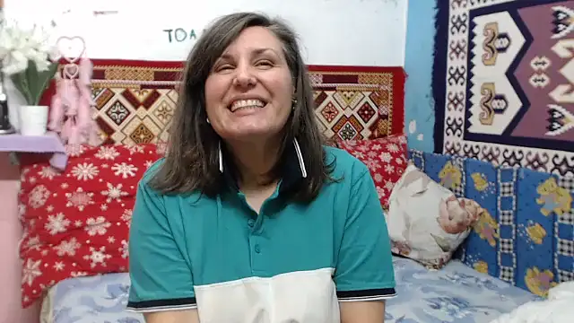 AdelineBlueEyes online show from 10/23/25, 09:30