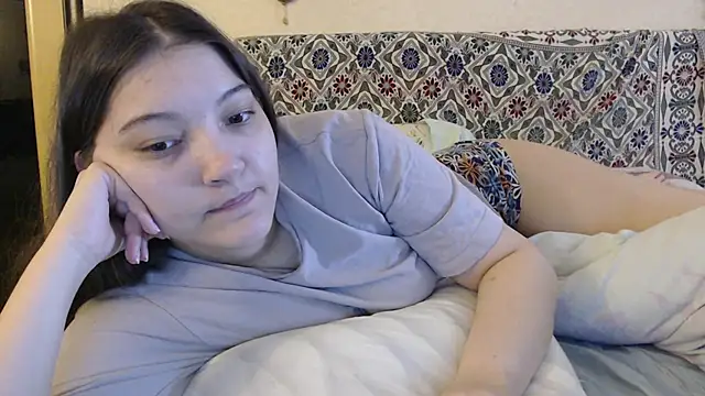 AlisaDevis online show from 01/25/25, 11:02