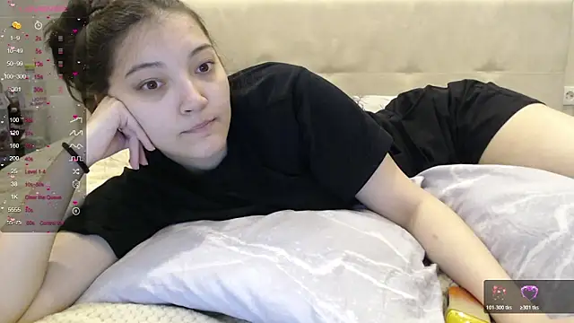 AlisaDevis online show from 11/30/25, 01:37