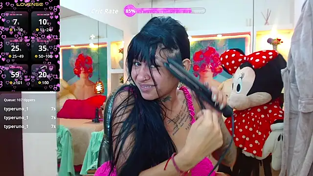 Snapshot of lorenapinto chatting on 10/13/25, 11:27 lorenapinto online show from 10/13/25, 11:27