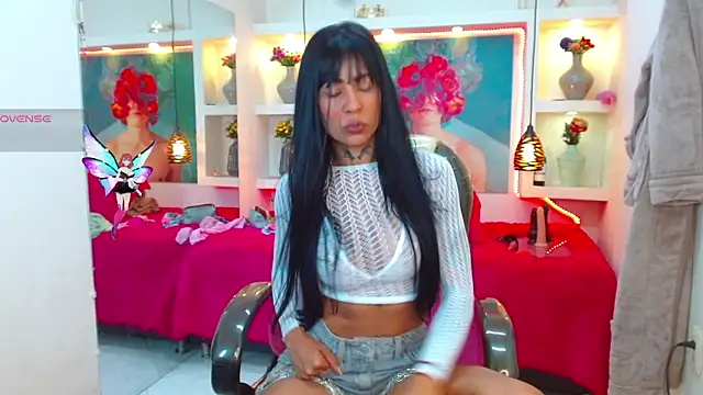 Snapshot of lorenapinto chatting on 11/19/25, 11:38 lorenapinto online show from 11/19/25, 11:38