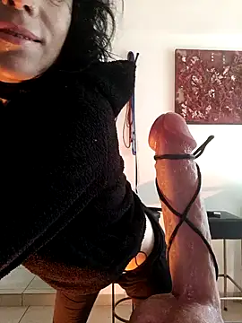 freyamoret online show from 12/04/24, 08:45