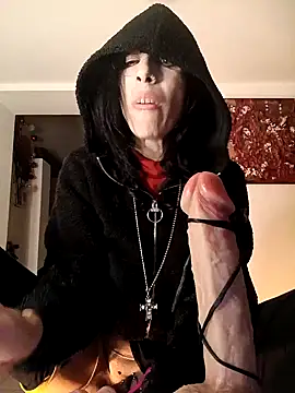 freyamoret online show from 12/18/24, 05:10