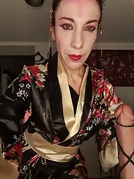 freyamoret online show from 05/18/26, 01:35
