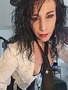 freyamoret online show from 06/03/26, 11:02