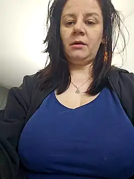 KristenVega online show from 02/20/25, 09:22