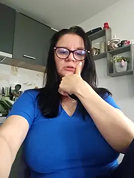 KristenVega online show from 03/29/26, 11:10
