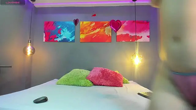 Snapshot of summer_lee_ chatting on 01/04/25, 05:58 summer lee online show from 01/04/25, 05:58