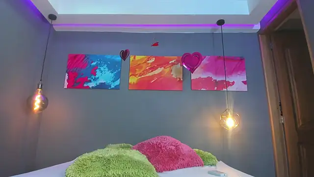 Snapshot of summer_lee_ chatting on 01/08/25, 09:23 summer lee online show from 01/08/25, 09:23