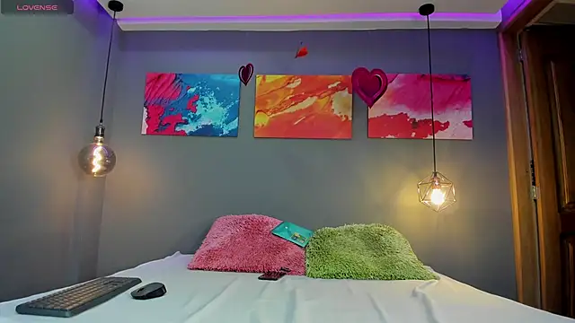 Snapshot of summer_lee_ chatting on 01/16/25, 03:02 summer lee online show from 01/16/25, 03:02