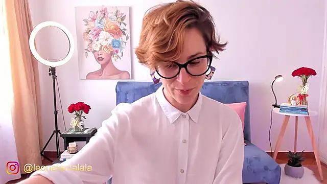 cuddlingbunny online show from 10/05/25, 03:54