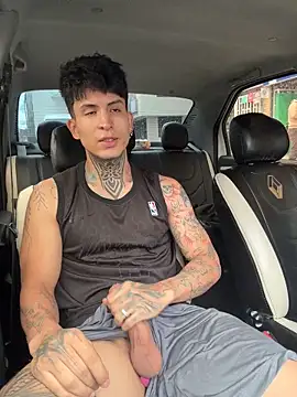  Tomy08calderon online show from 10/14/25, 07:03