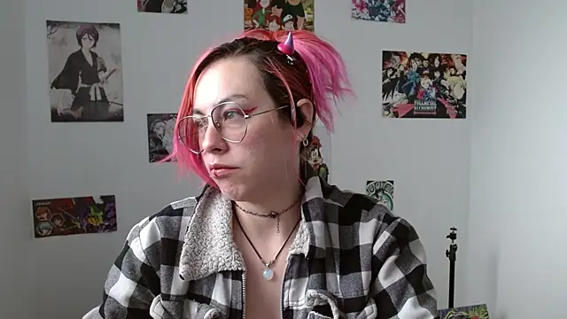 natasha laulau online show from 09/23/25, 08:23