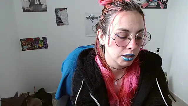 natasha laulau online show from 09/29/25, 08:02