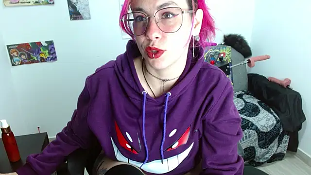 natasha laulau online show from 05/12/26, 12:52